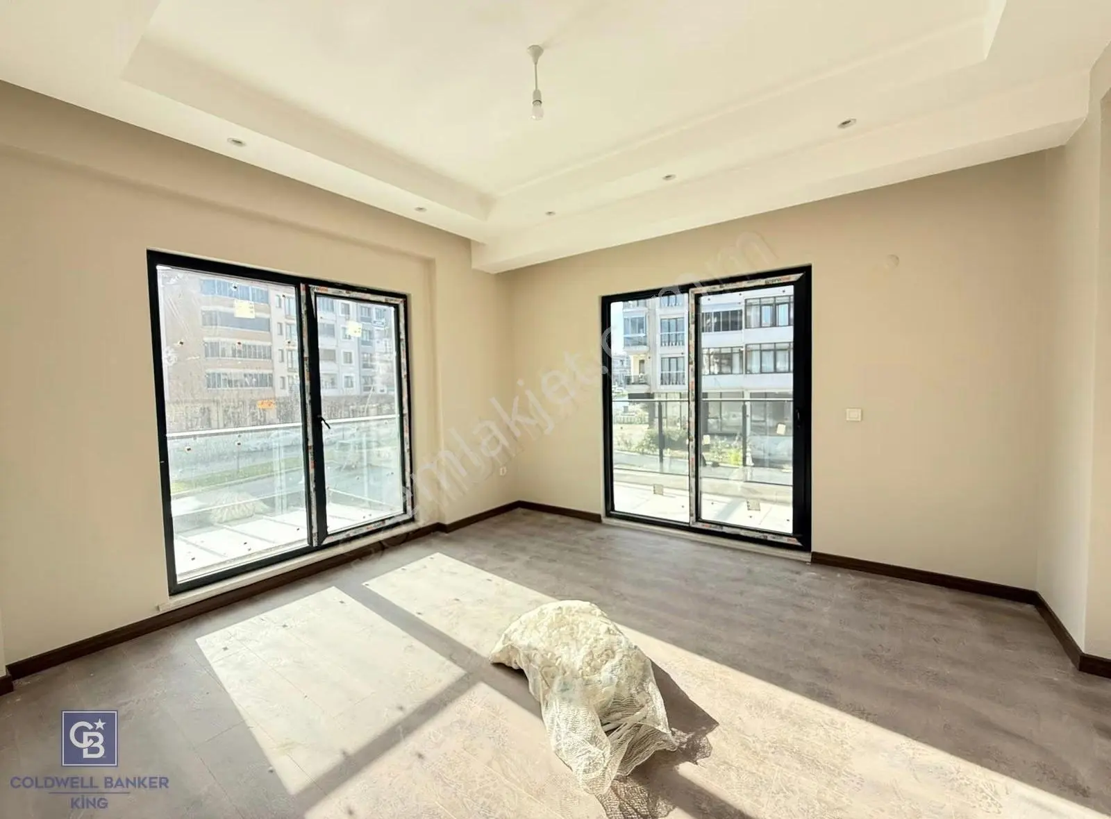 Cb King'den Plevne Mah. Savaştepe Caddesi 2+1 Kiralık Ofis - Görsel 3