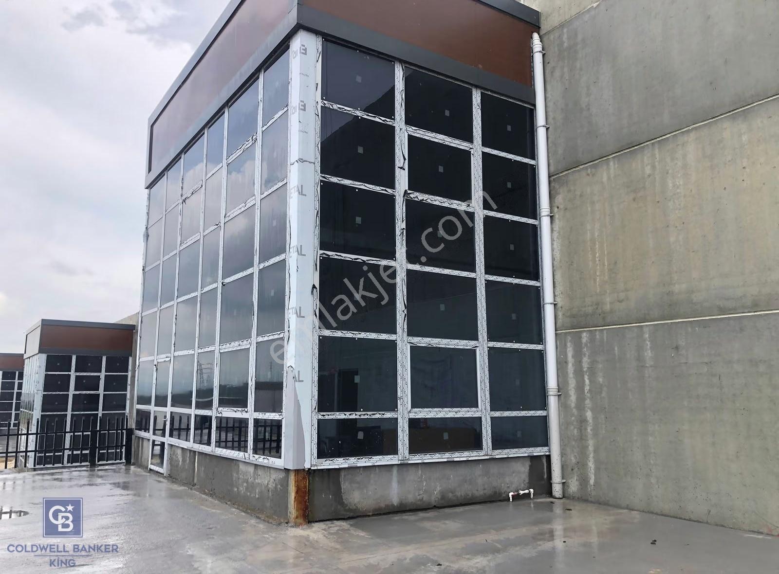 Cb King'den Organize San.marangozlar St. 3000m2 Kiralık Dükkan