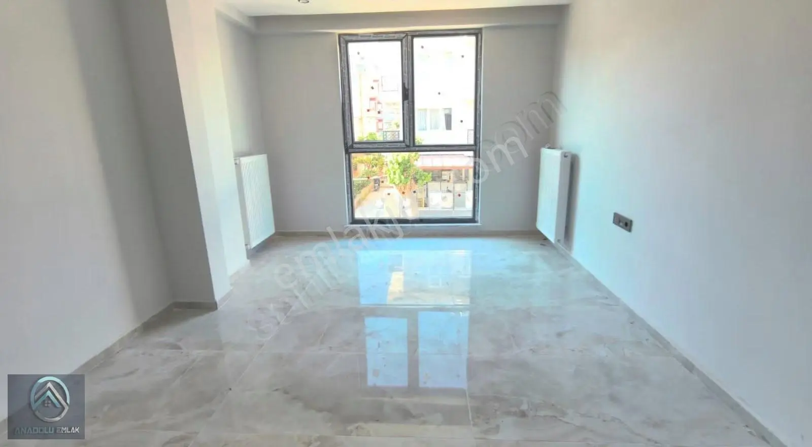Çanakkale Barbaros Mahallesi Caddeye 50 Metre Kiralık 2+1