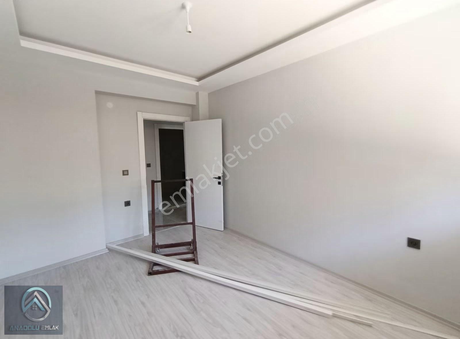 Çanakkale Barbaros Kiralık Sıfır 2+1 Daire - Görsel 17