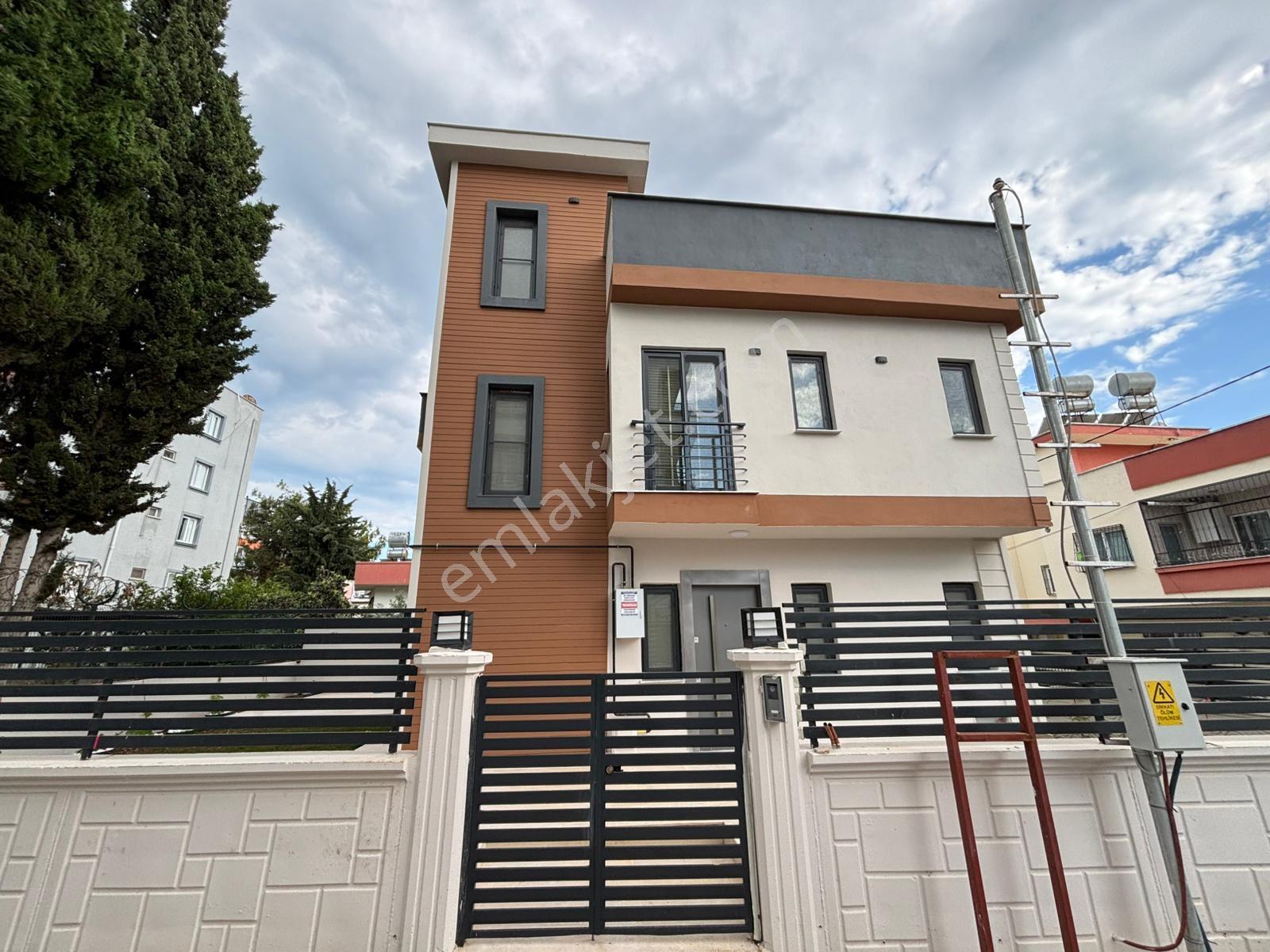 Royal Den Kiralık Triplex Villa - Görsel 8