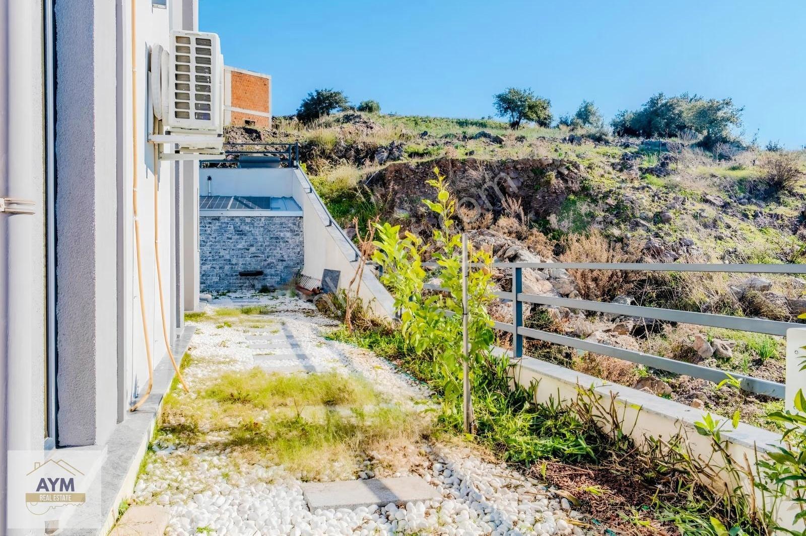 Milas Bodrum Yolu Meşelik'te Eşyalı Havuzlu Donanımlı Villa - Görsel 25