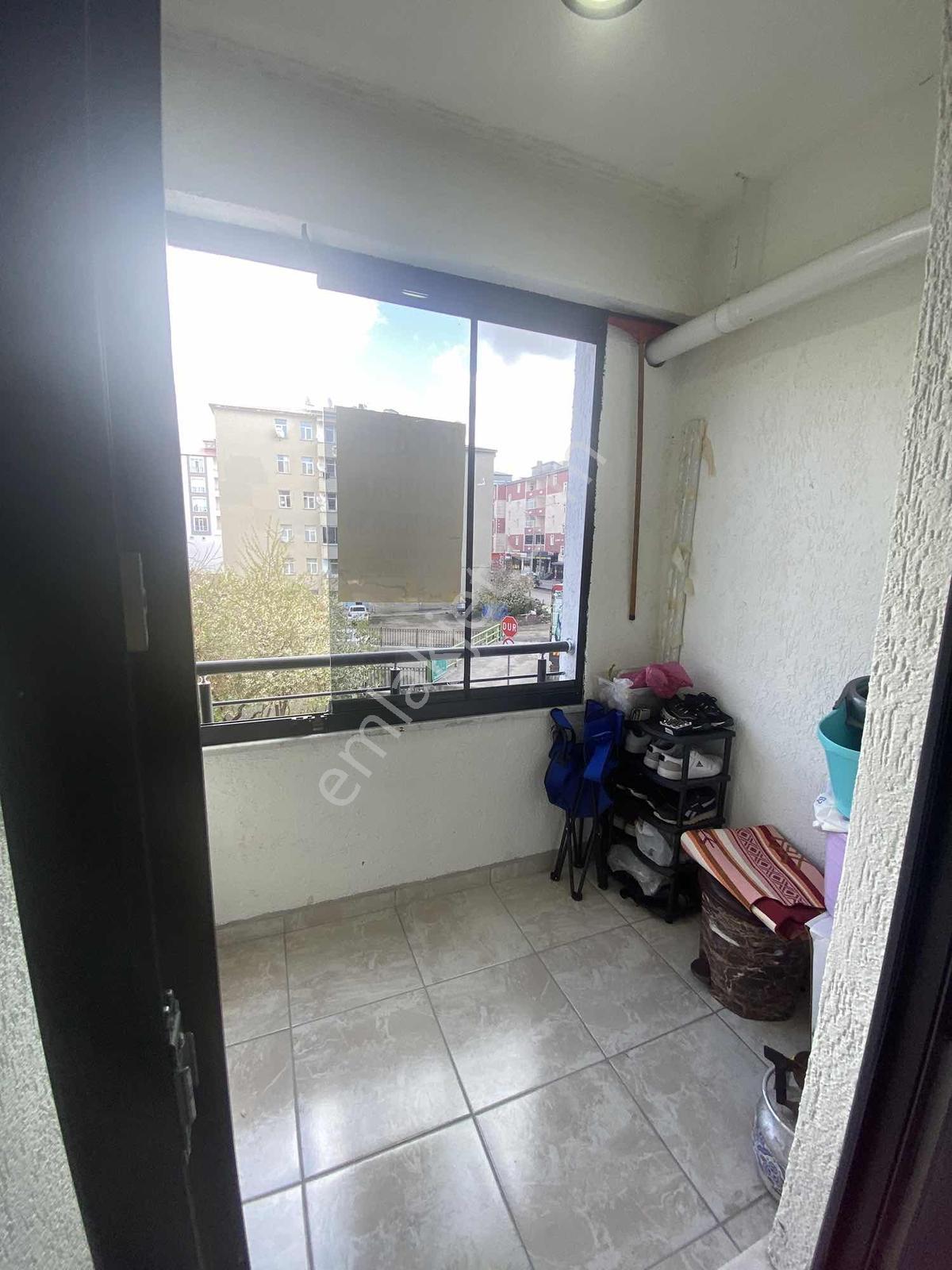 Şehitler Mah Salı Pazarı Servis Güzergahında Eşyasız Kiralık 2+1 - Görsel 4