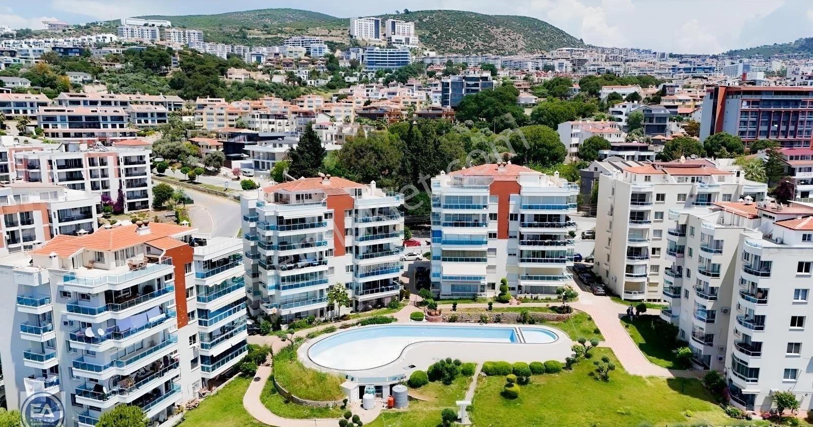 Kuşadası Marinaya 50 Metre Mesafede Eşyalı Havuzlu Sitede 1+1 - Görsel 28