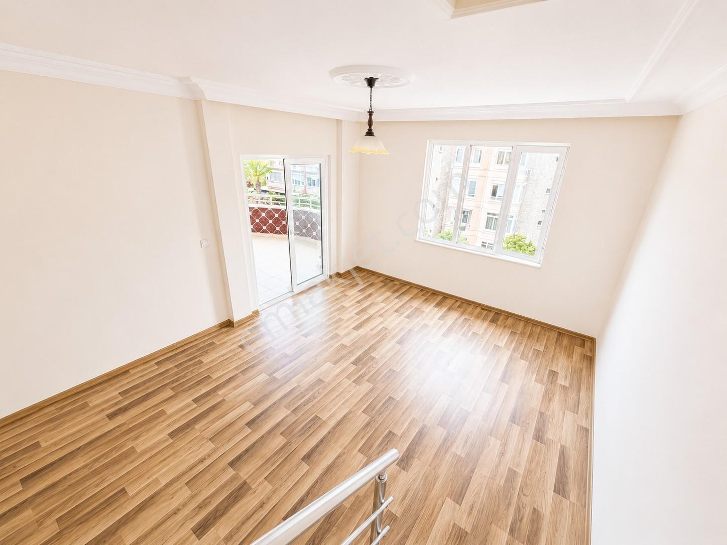 Alanya Oba 3+1 115m2 Ayrı Mutfak,3 Balkon,havuz,denize 300metree - Görsel 18