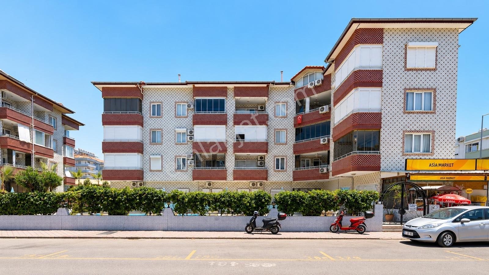 Alanya Oba 3+1 115m2 Ayrı Mutfak,3 Balkon,havuz,denize 300metree - Görsel 32