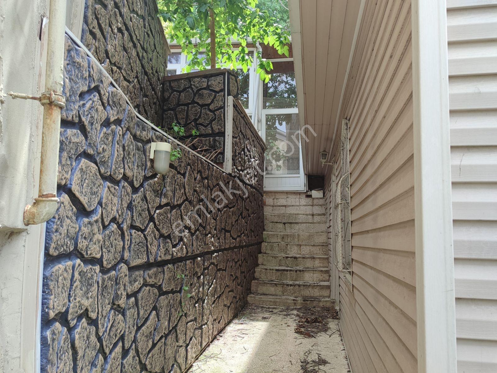 Kuzguncukta Deniz Manzaralı 5+1 Kiralık Müstakil Ev - Görsel 10
