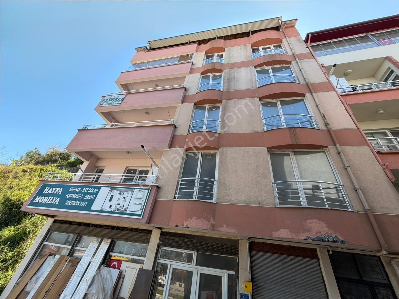 Delta'dan Piraziz Merkez'de 4+1 Bahçeli Ve Deniz Manzaralı Daire - Görsel 28