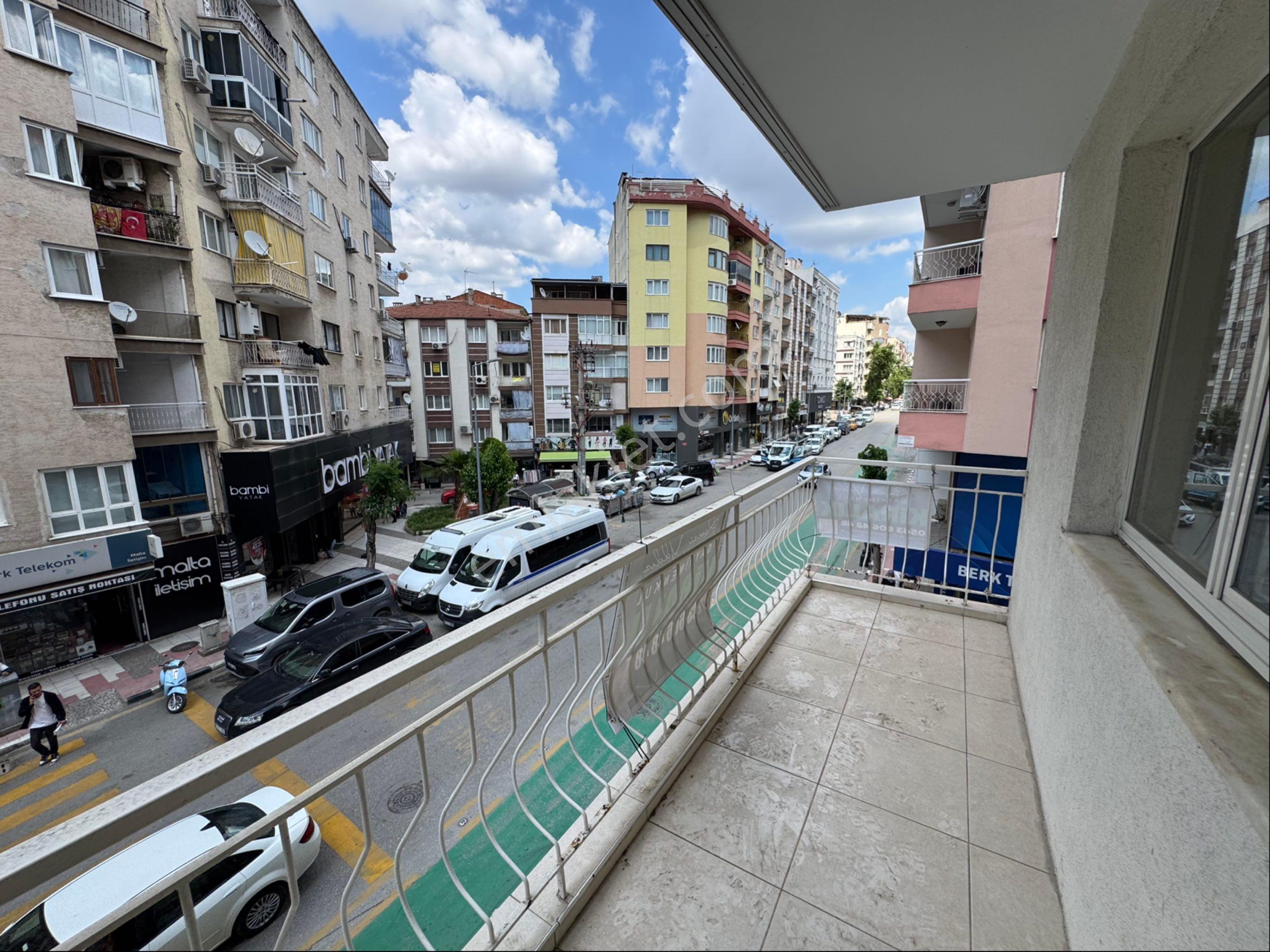 Tevfikiye Mah 8 Eylül Caddesi Üzeri Kiralık 3+1 Dairemiz - Görsel 3
