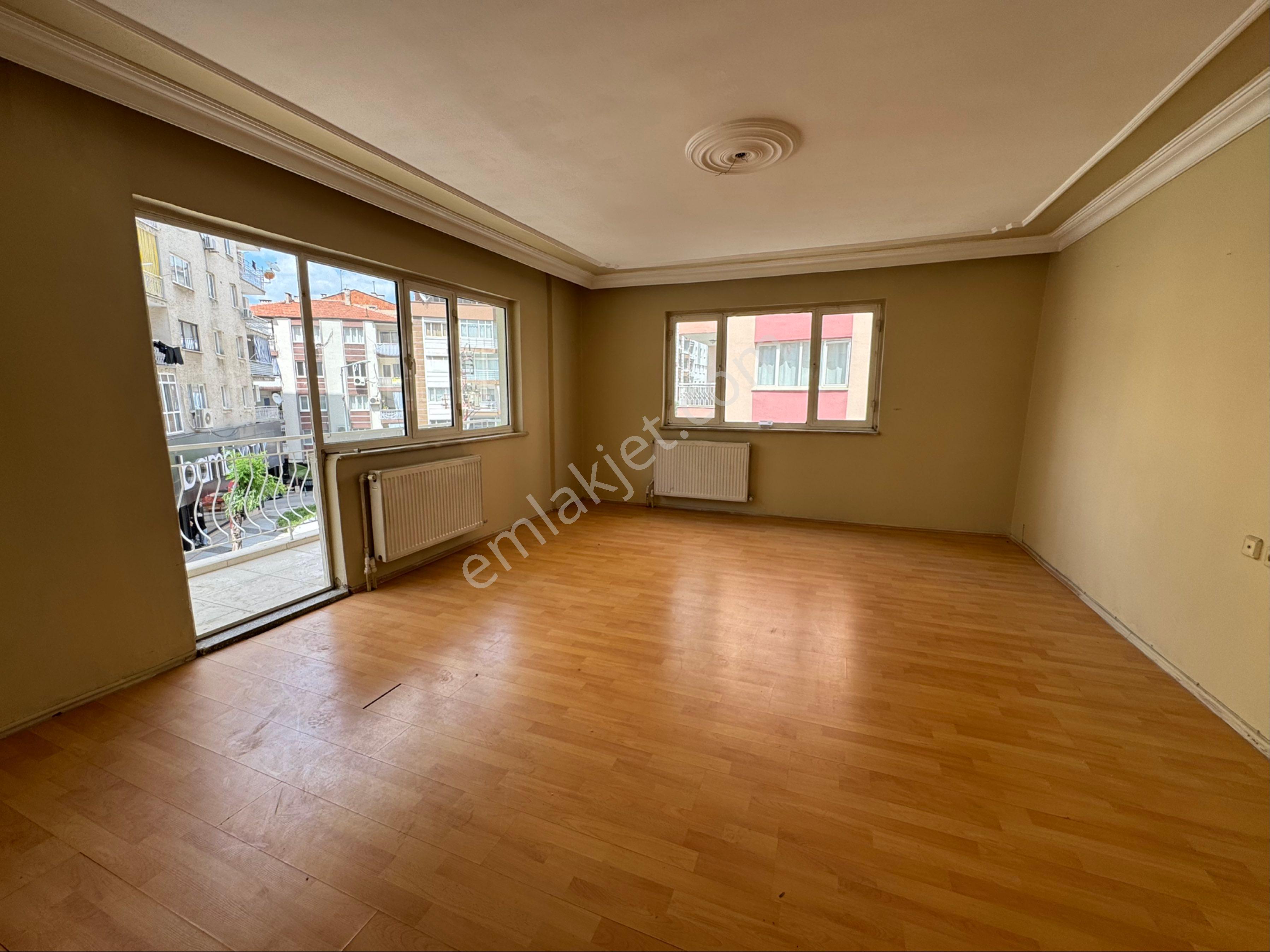 Tevfikiye Mah 8 Eylül Caddesi Üzeri Kiralık 3+1 Dairemiz - Görsel 8