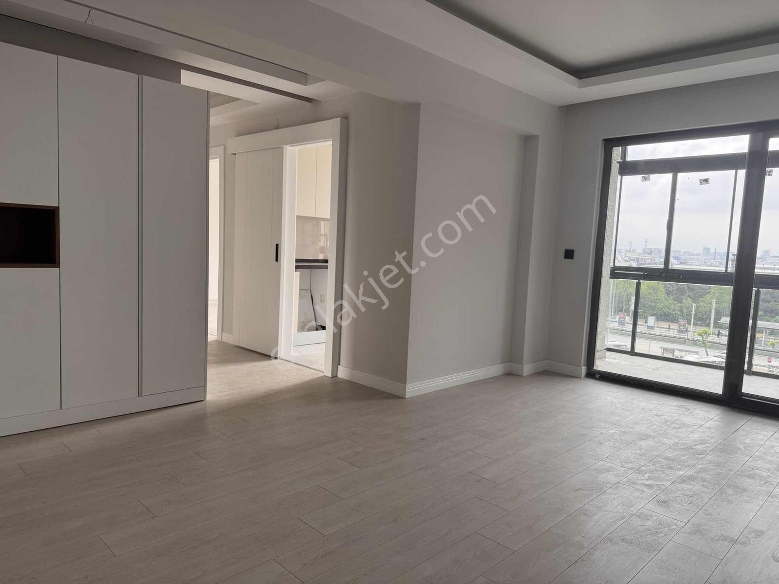 Remax Area Dan Metro Yanı Kiralık Ara Kat Sıfır 2+1 Daire - Görsel 24