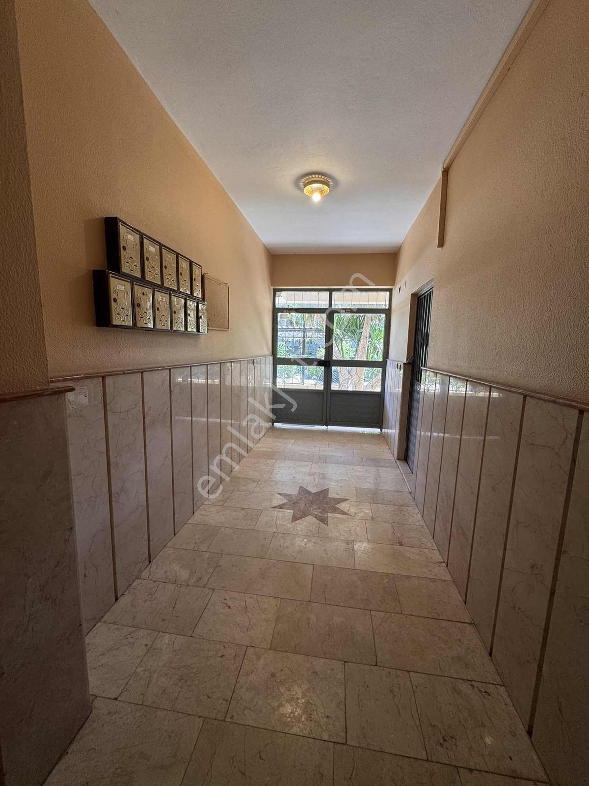 Anadolu Hastanesi Yakını Eşyalı Kiralık 2+1 - Görsel 24