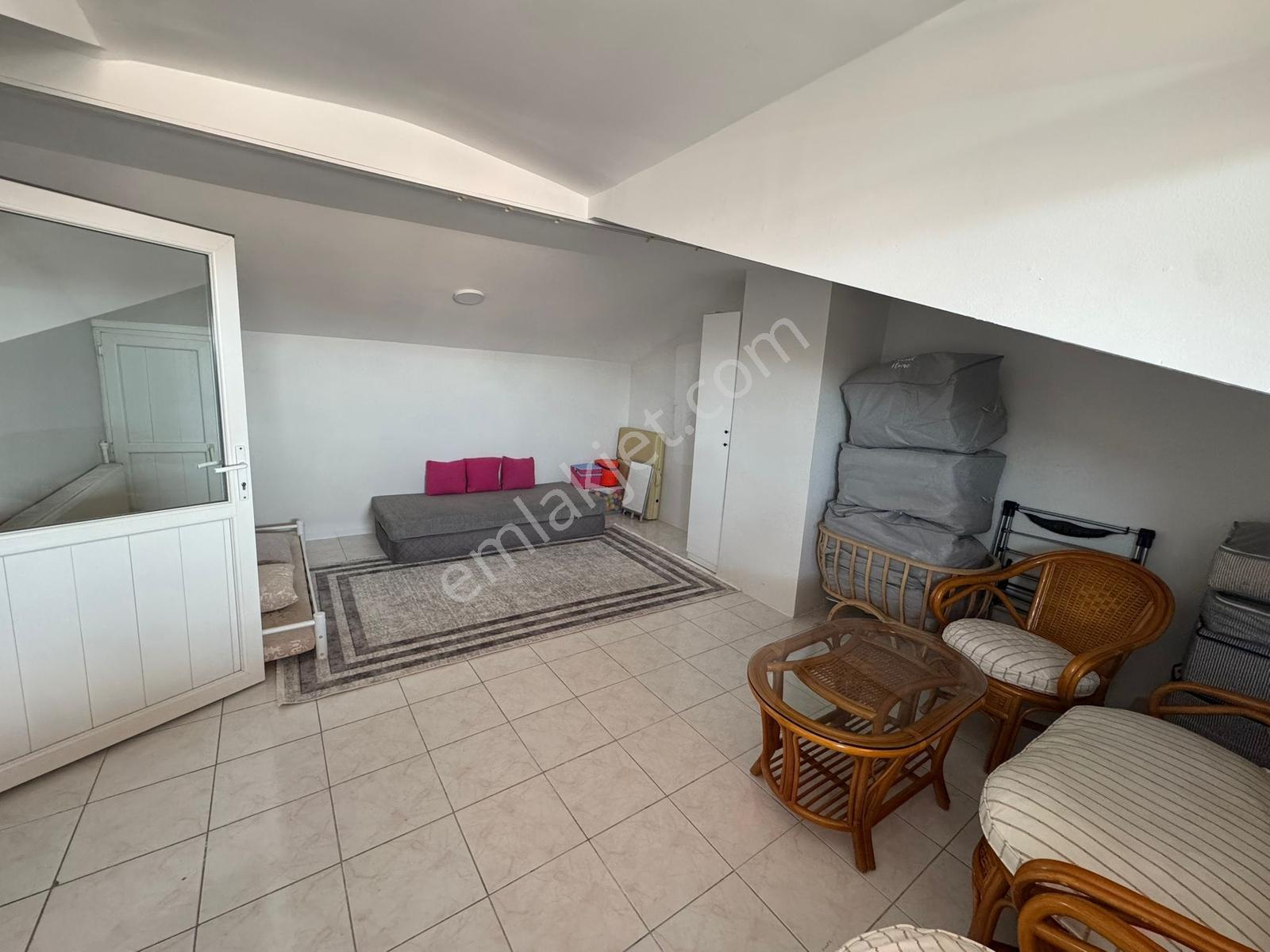 Mevlanakapı'da 4+2 Net 184 M2 Deniz Manzaralı 3 Katlı Daire - Görsel 16