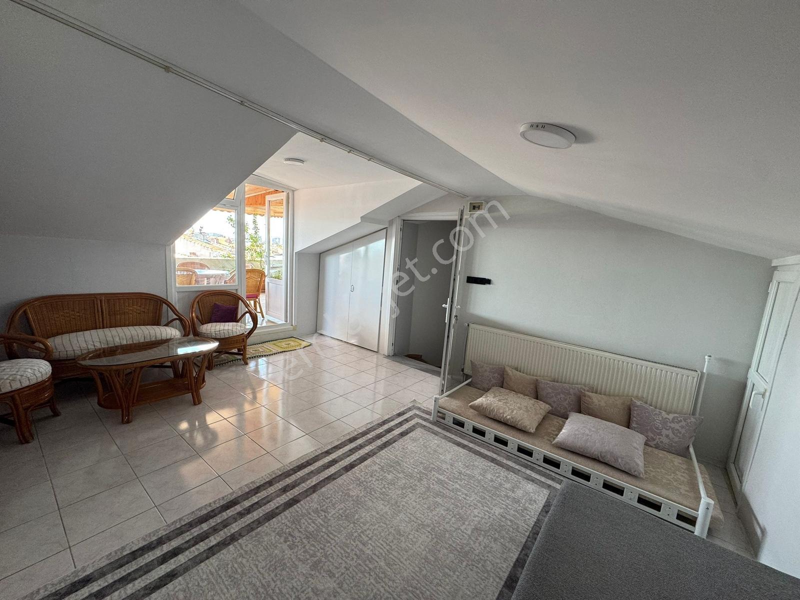 Mevlanakapı'da 4+2 Net 184 M2 Deniz Manzaralı 3 Katlı Daire - Görsel 11