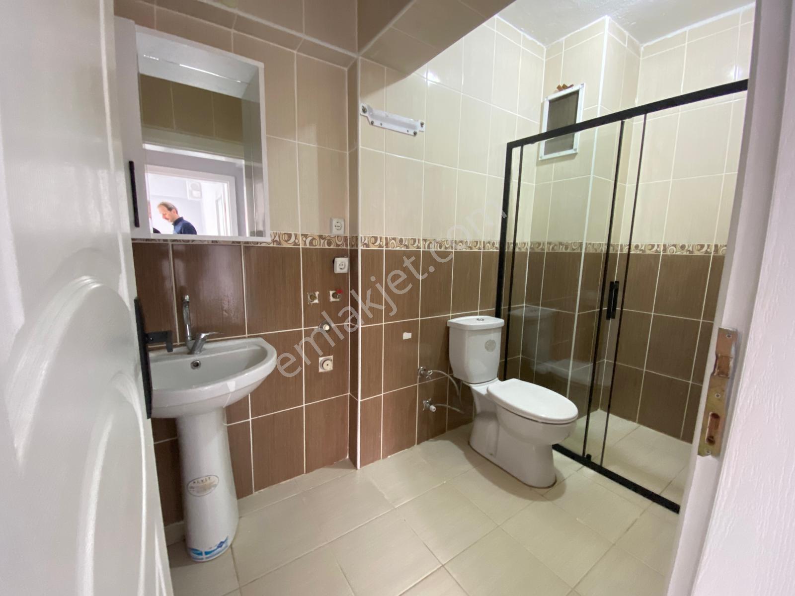 Karasu Vizyon Emlaktan Yalıda Mustakil Bahçeli Kiralık 2+1 - Görsel 18