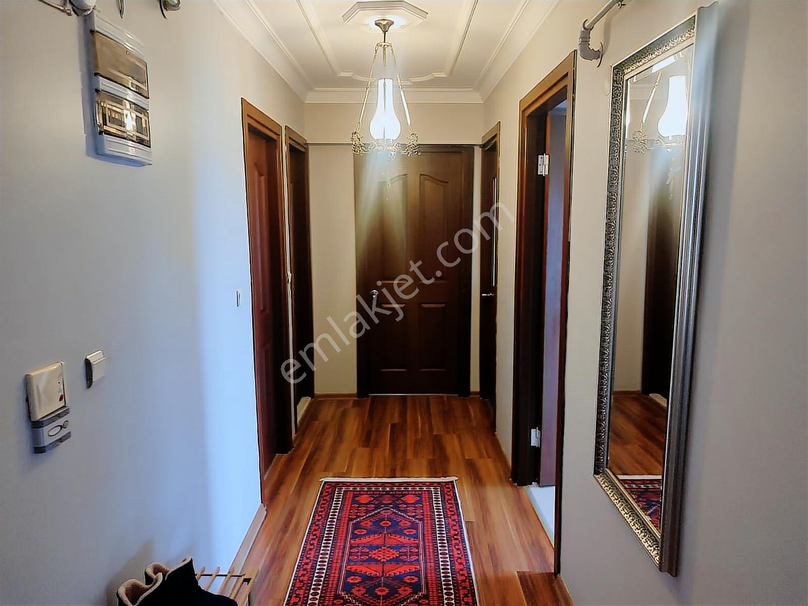 Narlıdere Folkart Yakını Şehir Manzaralı Genç Ve Geniş 3+1 Daire - Görsel 26