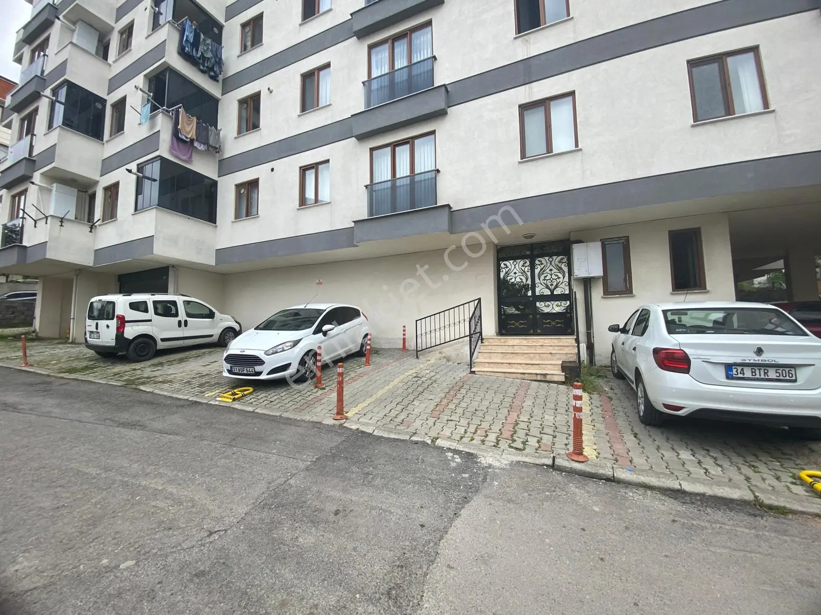 Köşklü Çeşme Merkezi Konum Satılık 2+1 Yüksek Giriş Daire - Görsel 8
