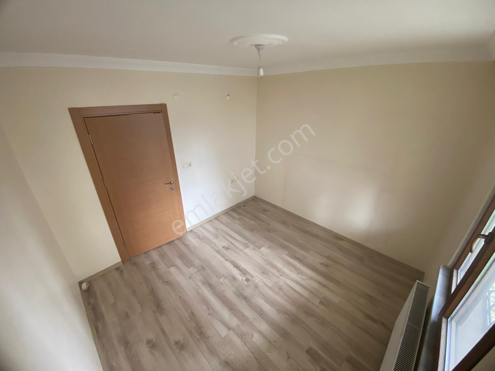 Köşklü Çeşme Merkezi Konum Satılık 2+1 Yüksek Giriş Daire - Görsel 31