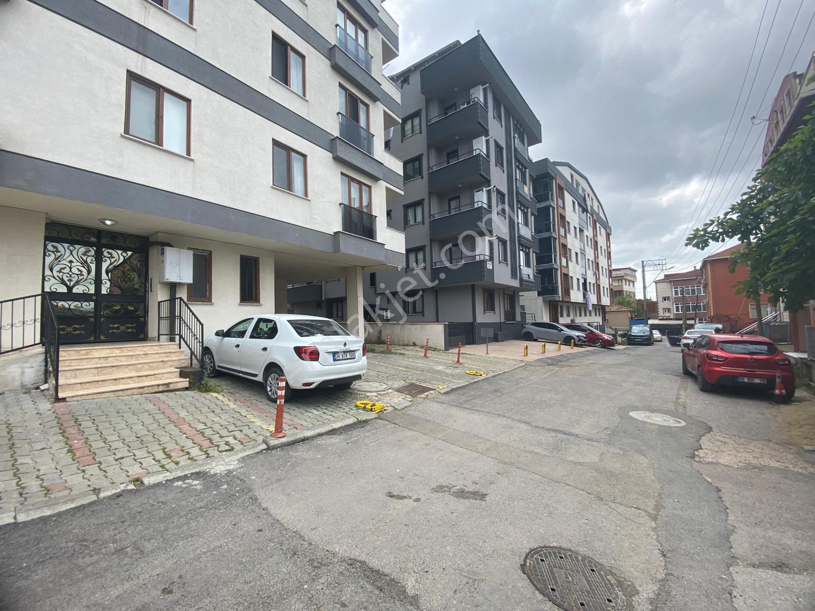 Köşklü Çeşme Merkezi Konum Satılık 2+1 Yüksek Giriş Daire - Görsel 7