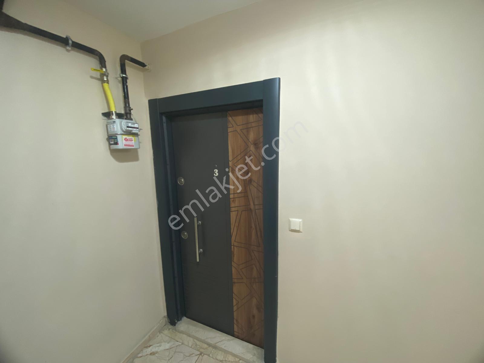 Köşklü Çeşme Merkezi Konum Satılık 2+1 Yüksek Giriş Daire - Görsel 15
