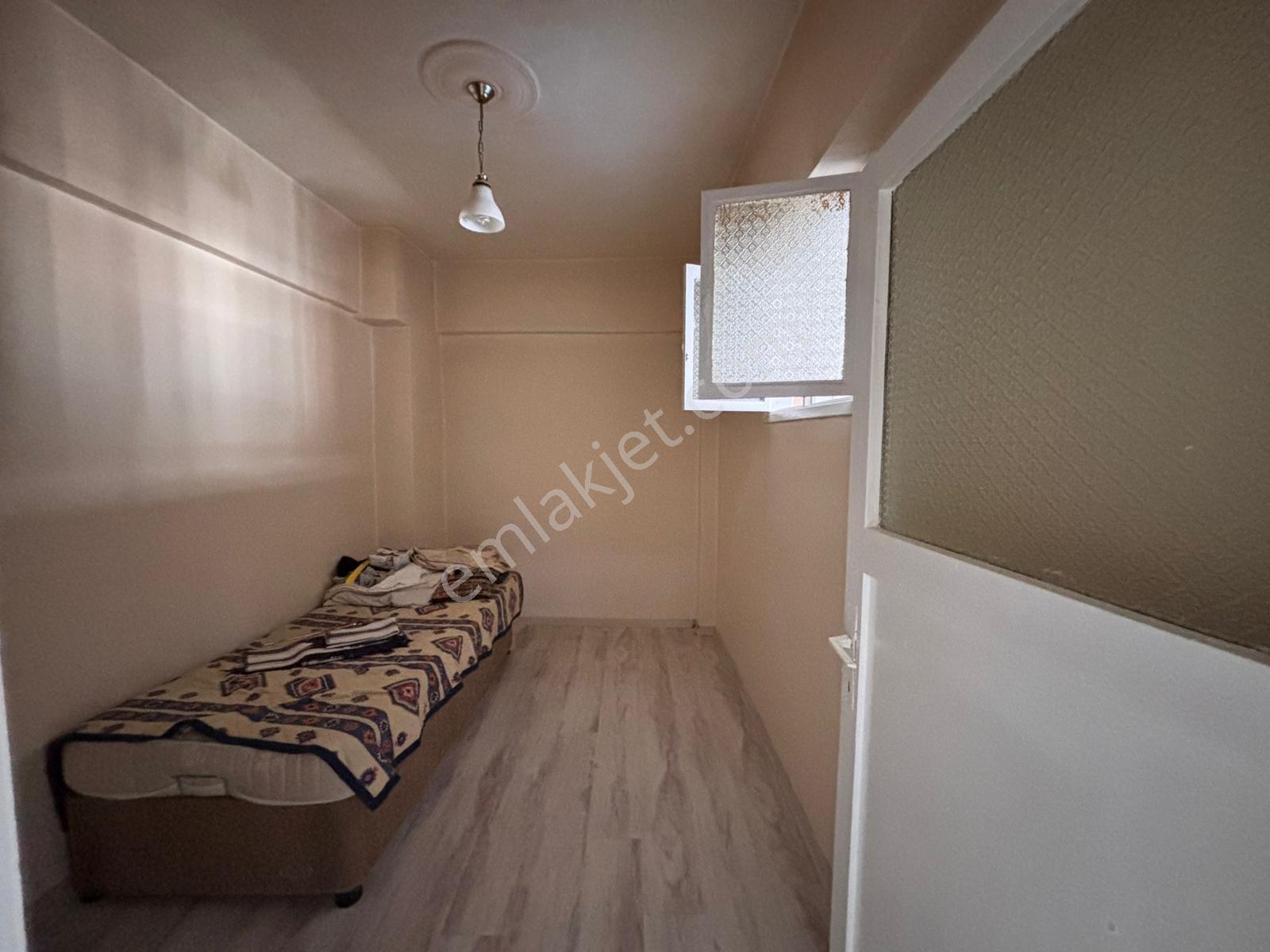 Erdek Merkezde Satılık Masrafsız 2+1 Doğalgazlı Daire - Görsel 15