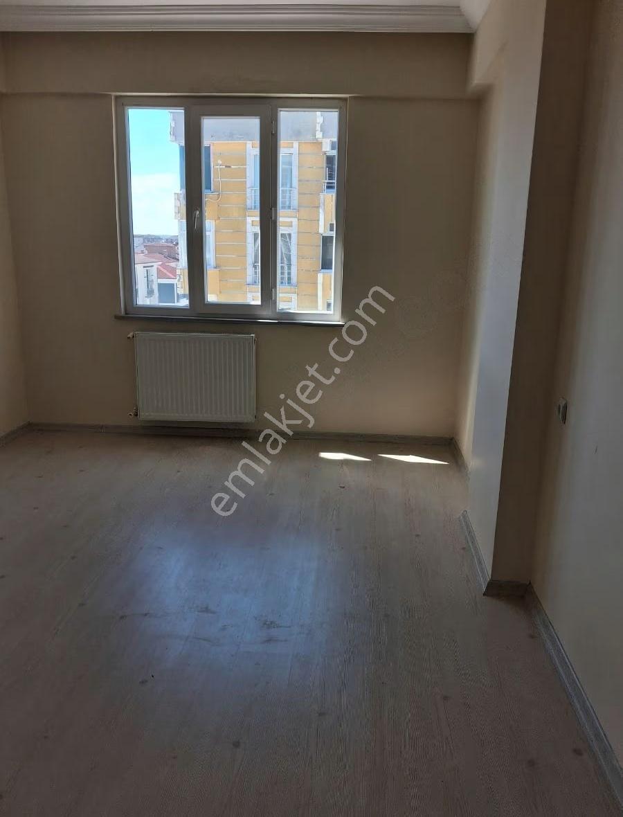 Tuşba Emlaktan Satılık Cadde Özerinde 3+1 Daire - Görsel 19