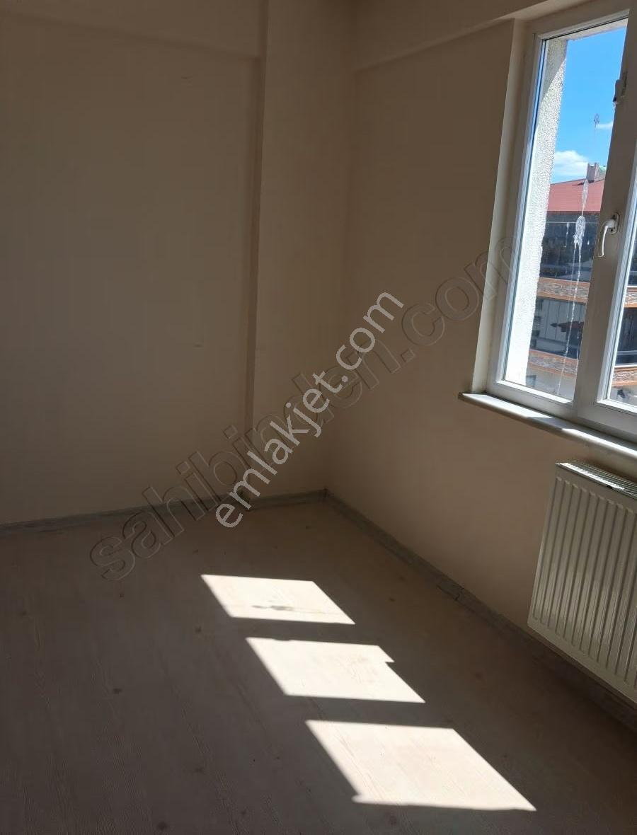 Tuşba Emlaktan Satılık Cadde Özerinde 3+1 Daire - Görsel 11