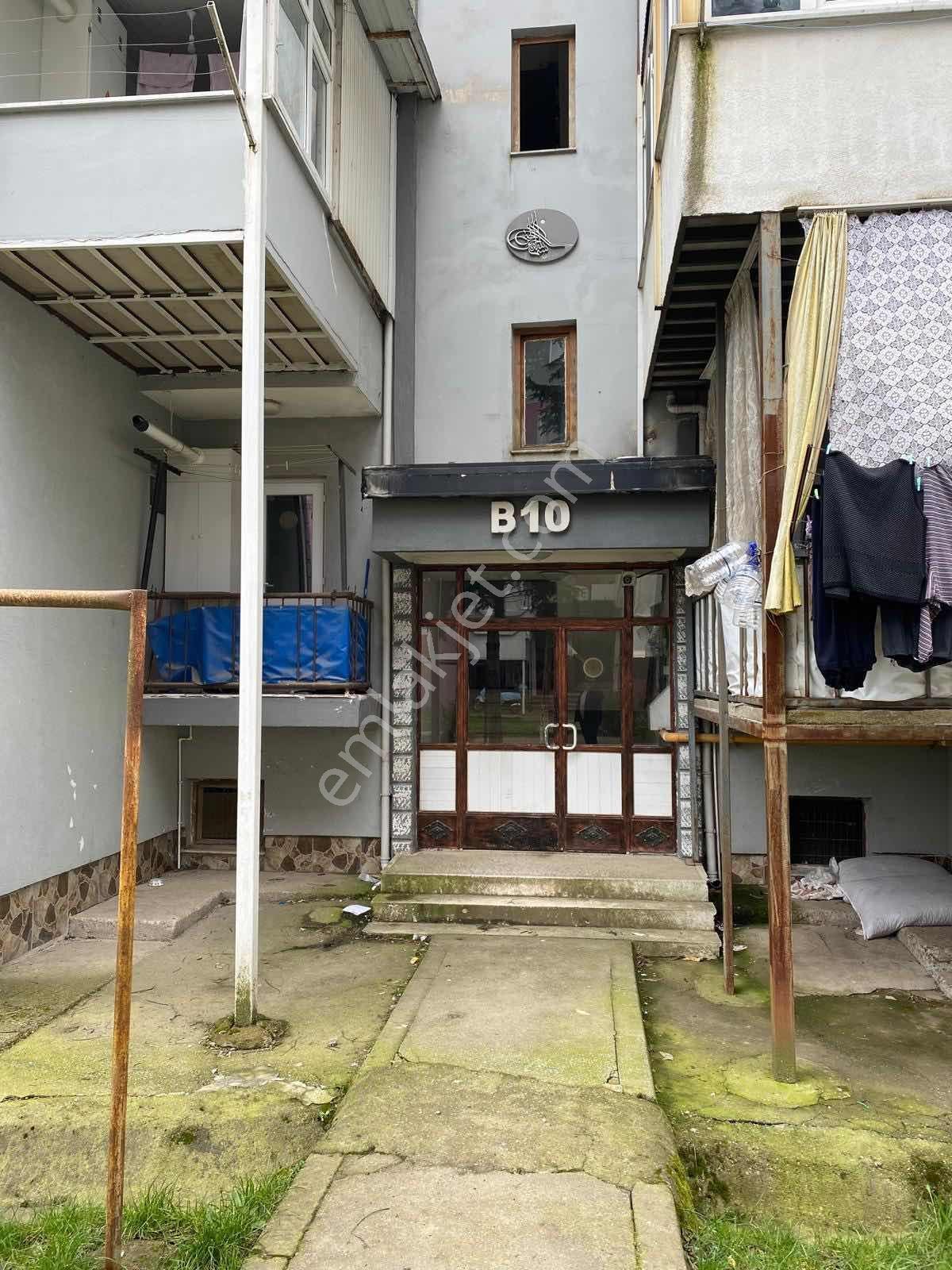 Ferizli Göçmen Konutlarında Park Cephe Hastaneye Yakın 2+1 Daire - Görsel 18