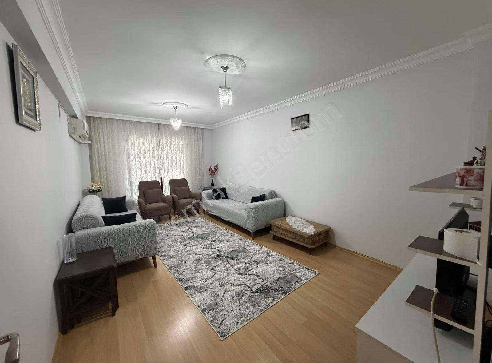 İsabeylide Cadde Üzeri Satılık 3+1 Daire - Görsel 16