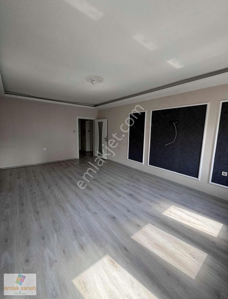 Emekevler Sitesinde Satılık İçi Lüks Yapılı 2+1 Daire - Görsel 3