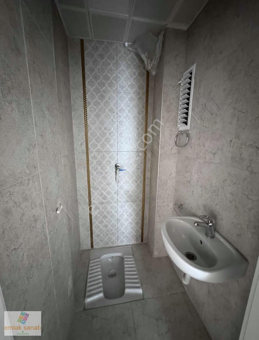 Emekevler Sitesinde Satılık İçi Lüks Yapılı 2+1 Daire - Görsel 15