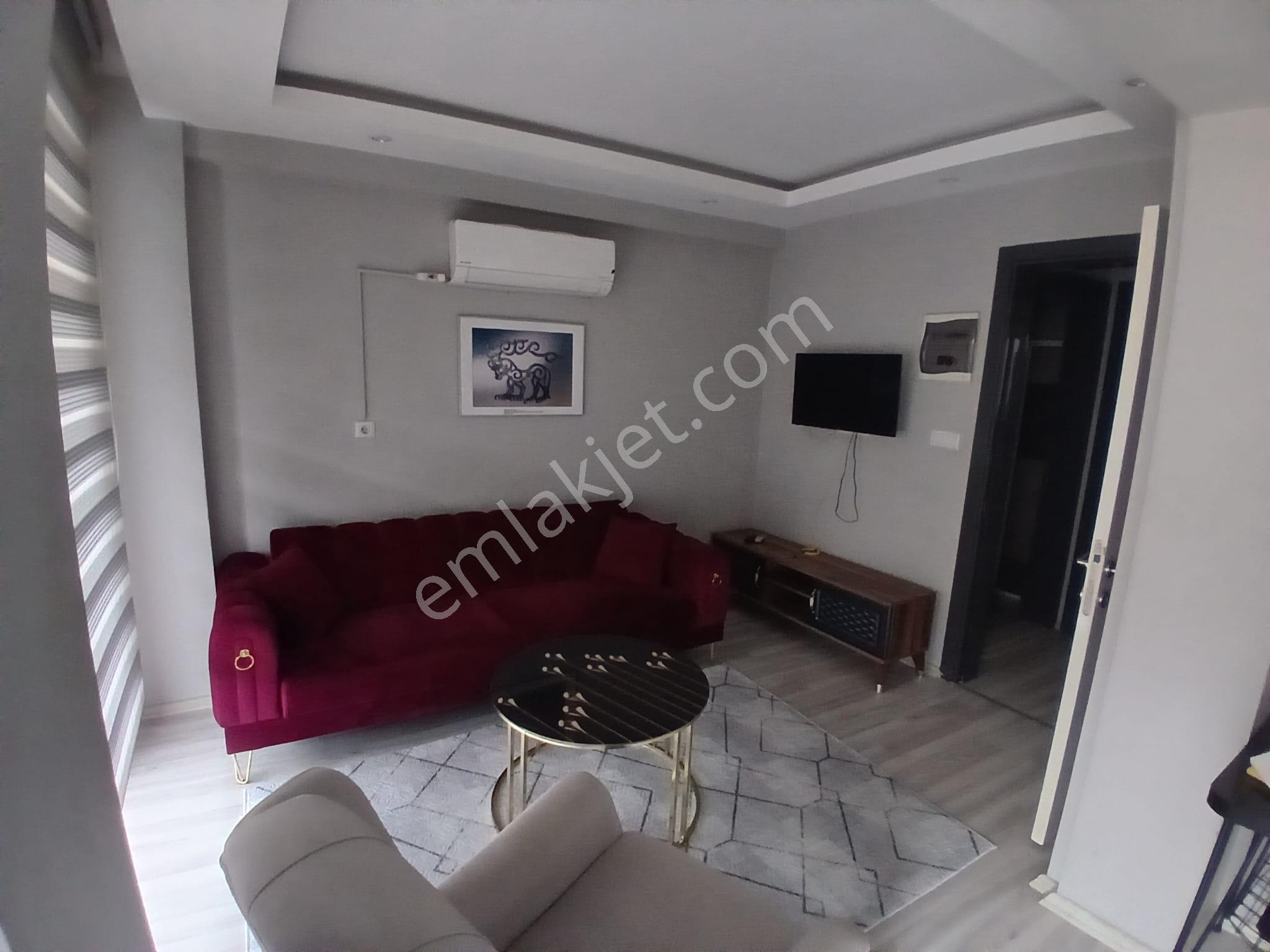 Ender Uysal Gayrimenkulden Üniversiteye Yakın Büyük Bolkonlu 1+1 Satılık Apart... - Görsel 4