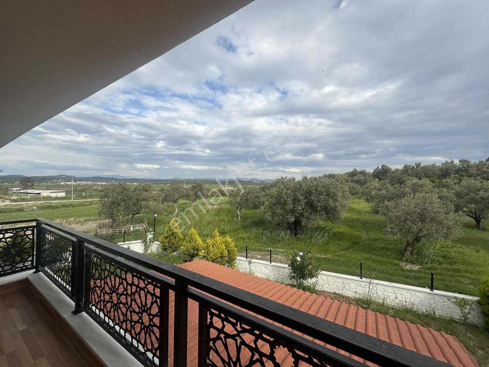 Altınkum Emlak'tan Zeytinlik Manzaralı Eşyalı 2+1 Kiralık Daire - Görsel 16