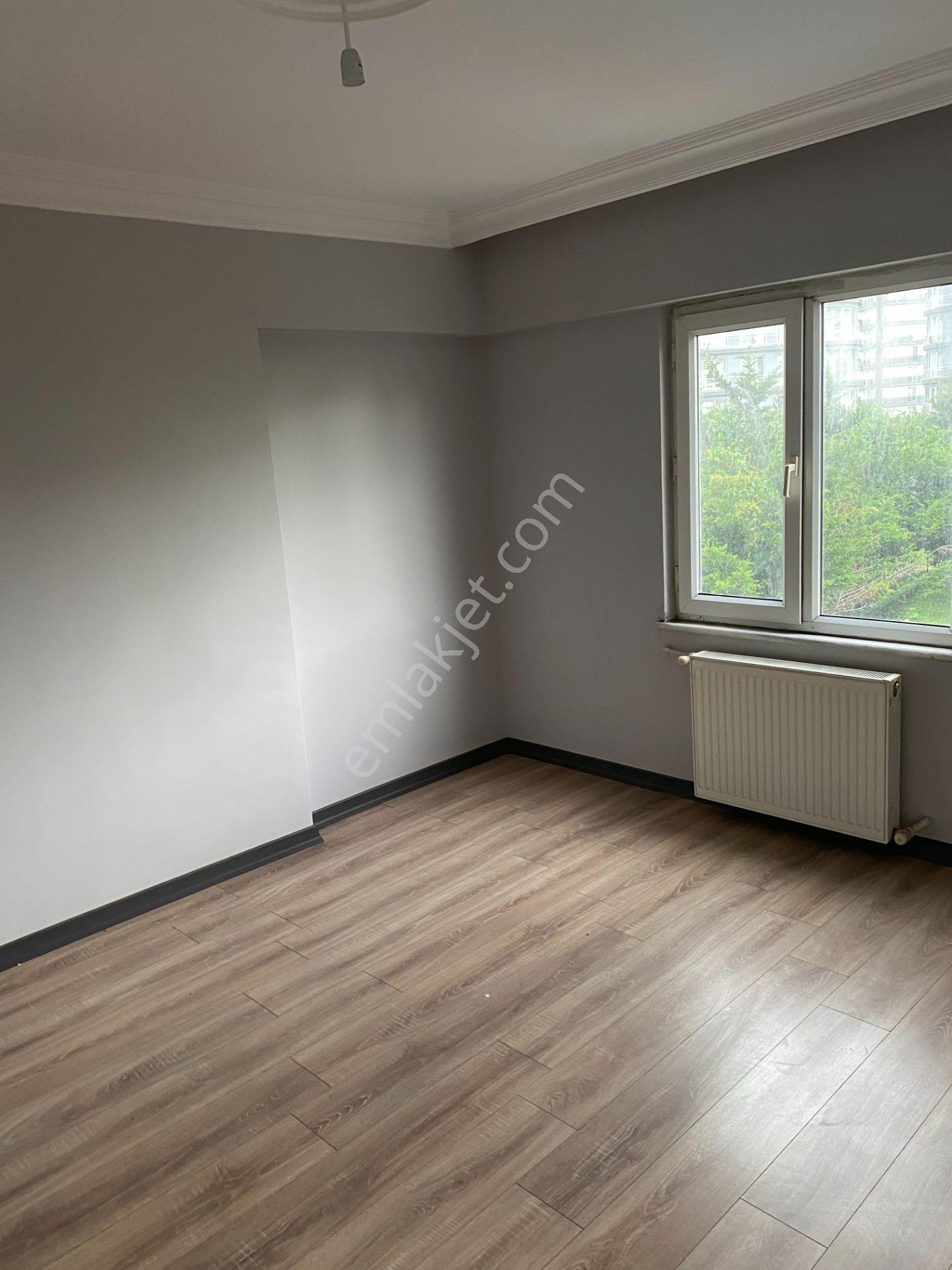 Merkezi Konumda | Esenyurt Akkent Sitesi’nde 140 M² Geniş 3+1 Tadilatlı Daire - Görsel 20