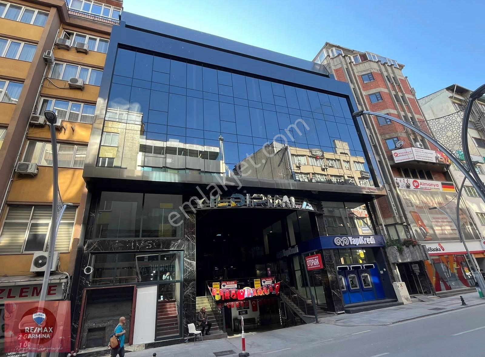 İzmit Çarşıda Lüks Plaza İçinde Ofisler - Görsel 13