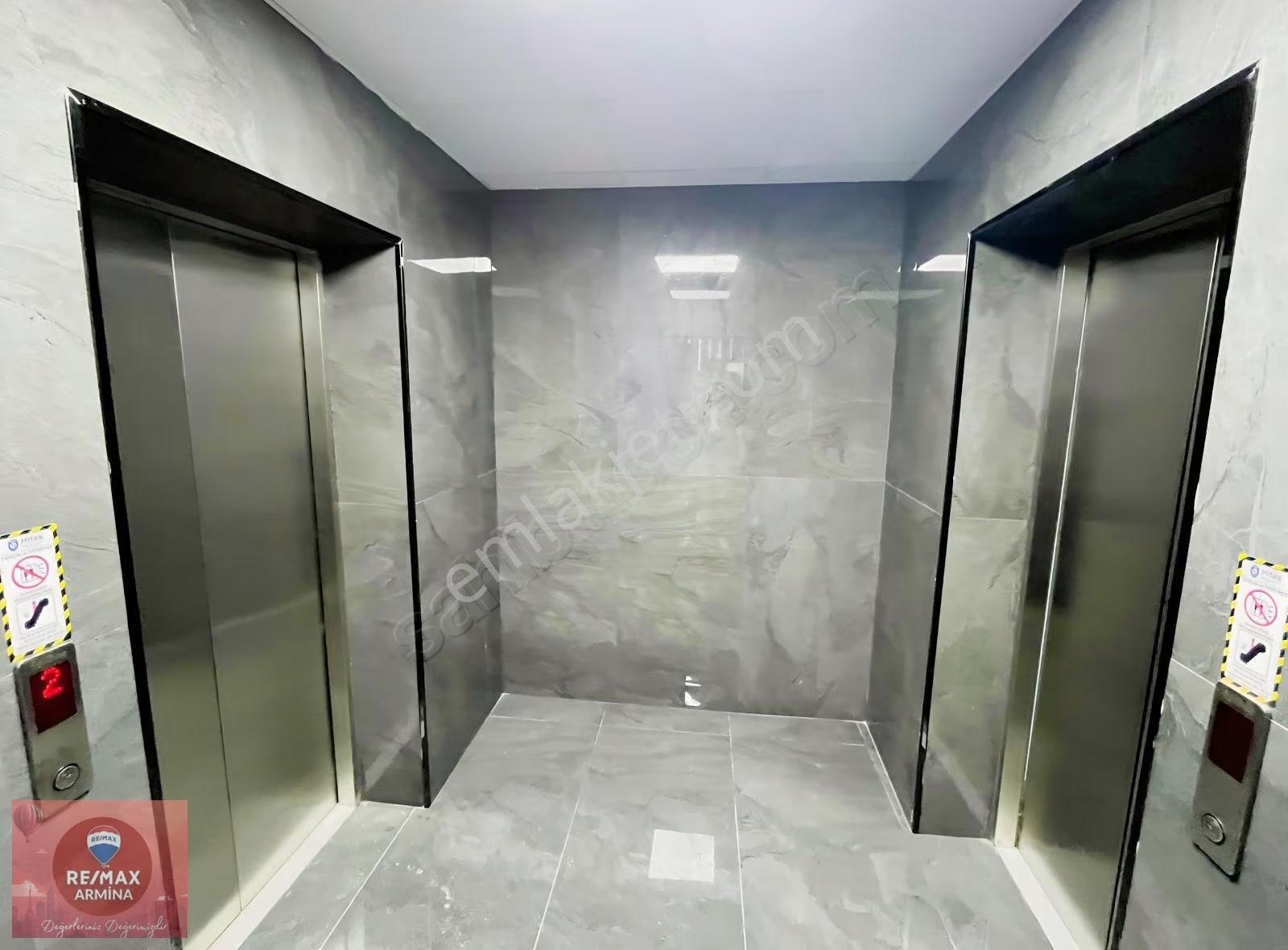 İzmit Merkezde Prestijli Lüks Ofisler - Görsel 28