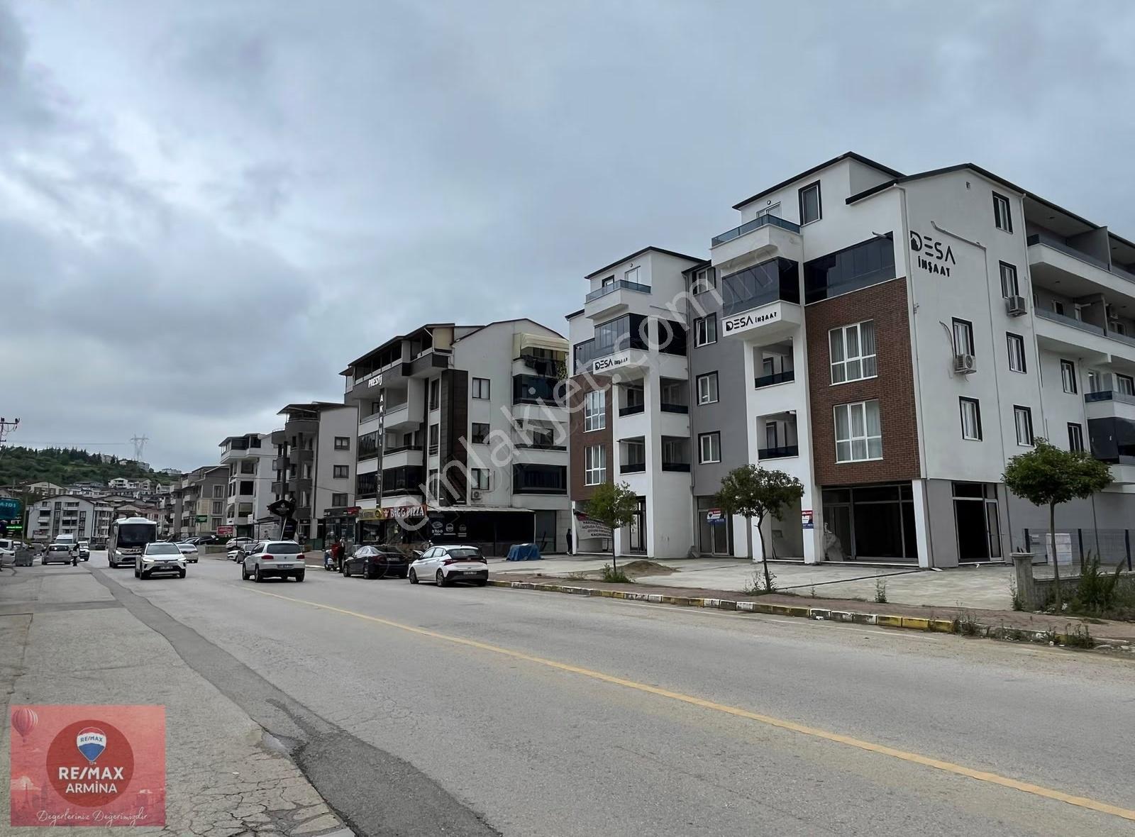 Boğazova Caddesi Cepheli Tabela Değeri Yüksek İşyeri - Görsel 9