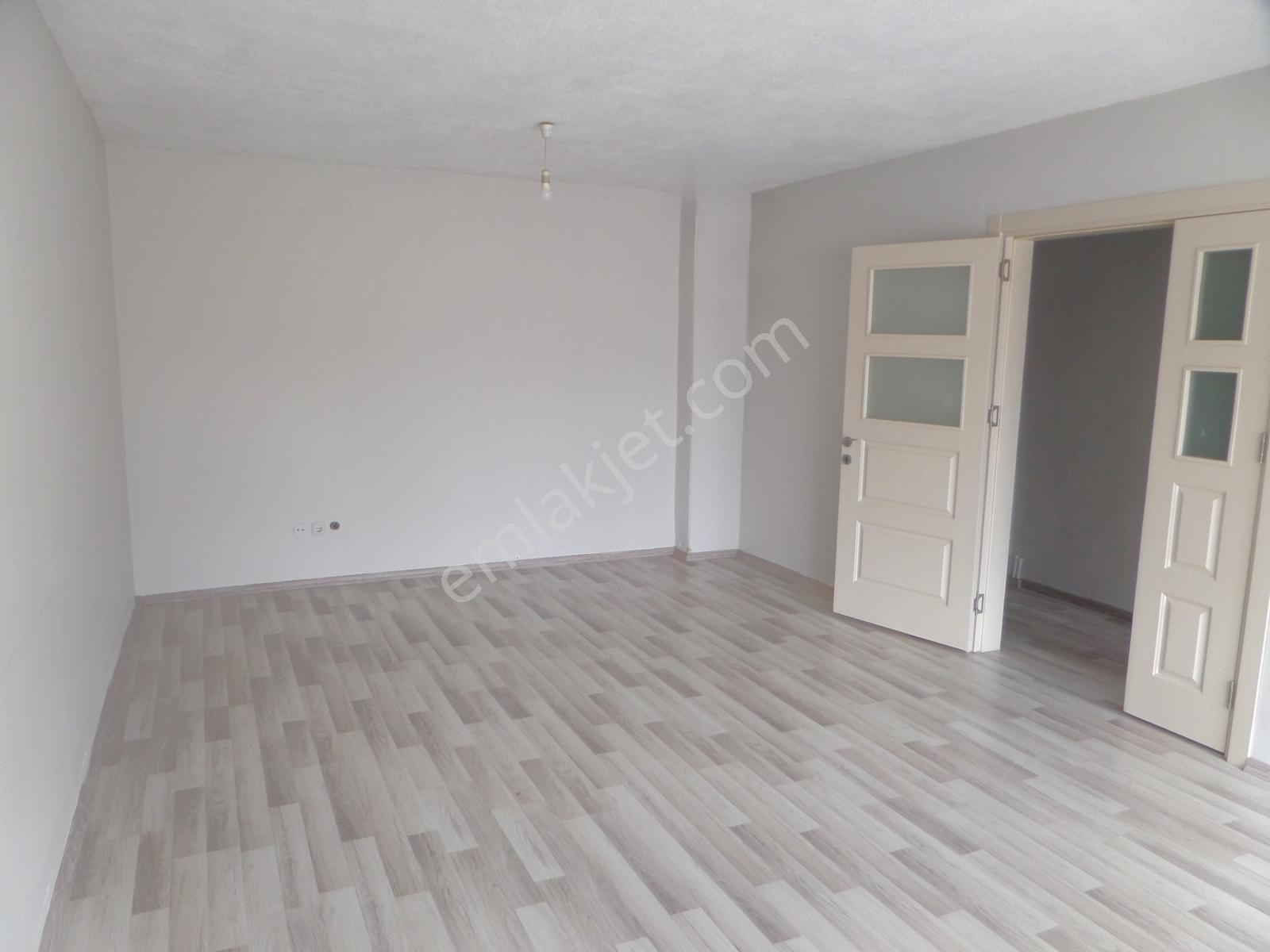 100.yılda,kapalı Semt Paz. Yakın,4.kat,3+1,parkeli Kiralık Daire - Görsel 2