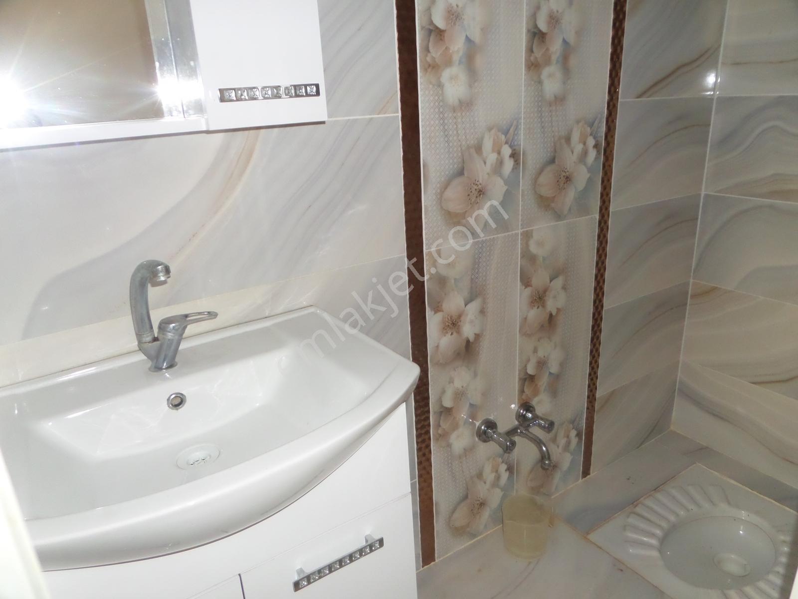 100.yılda,kapalı Semt Paz. Yakın,4.kat,3+1,parkeli Kiralık Daire - Görsel 5