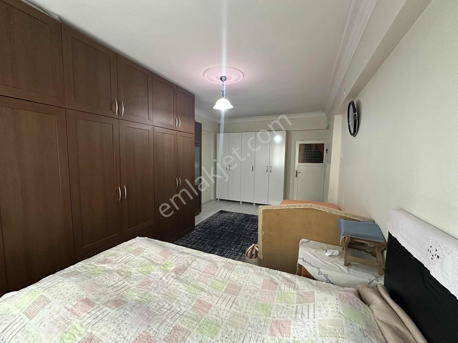 Ofis Ayhan Durağında Satılık 3+1 Bakımlı Daire - Görsel 11