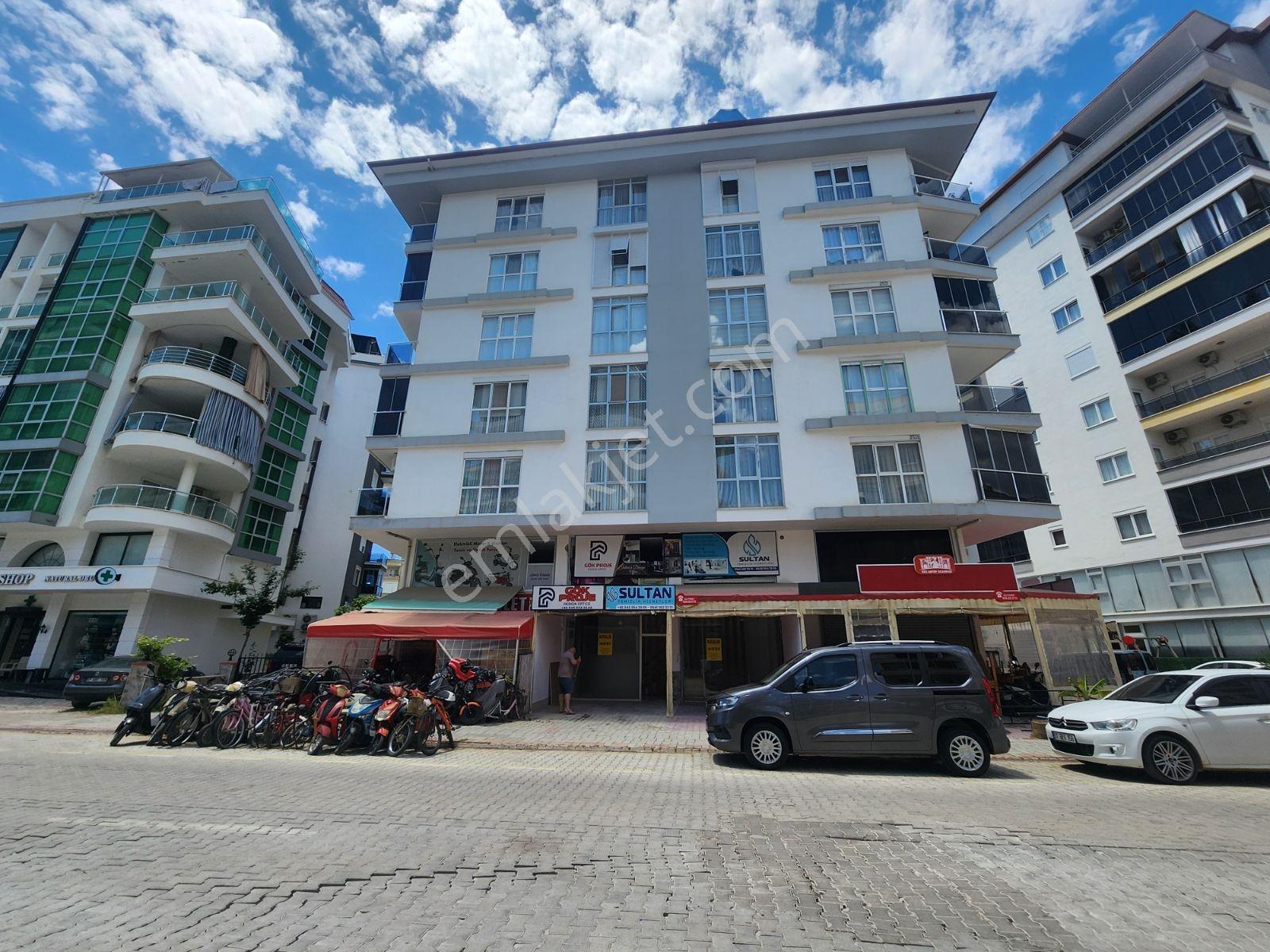 Antalya Alanya Mahmutlar Mah Bulunan 3 Katlı Dükkan Kiraliktir - Görsel 23