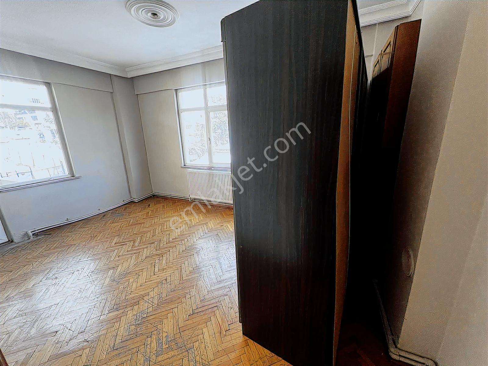 Gebze Merkezde 170 M² Geniş 3+1 | Kaçırılmayacak Fiyat - Görsel 23