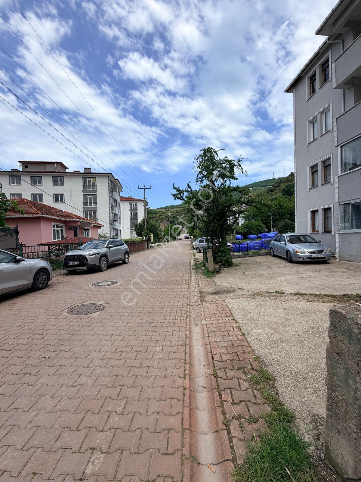 Cide Demirtaş Emlaktan Satılık 2+1 Daire - Görsel 12
