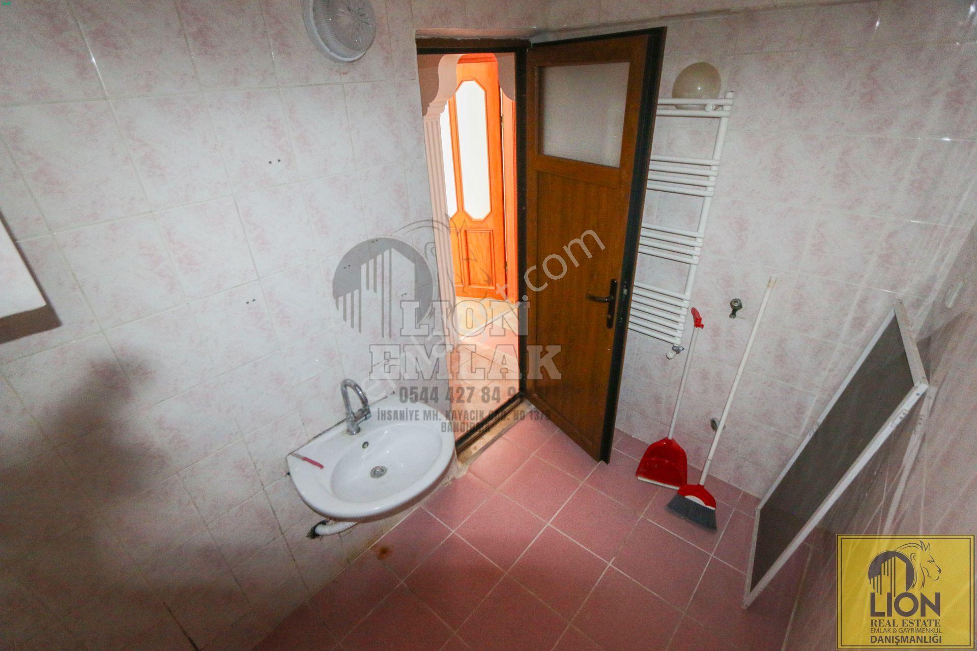 ⬛🟨lıon Emlak'tan 100 Yıl Mahallesinde Full Tadilatlı 2+1 Kiralık Daire 🟨⬛ - Görsel 17