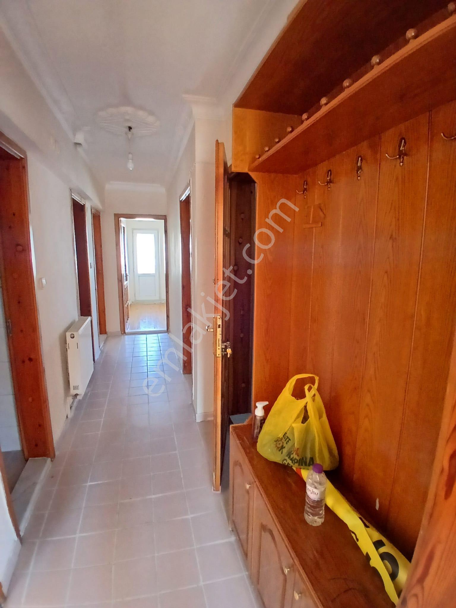 Ender Uysal Gayrimenkulden Kınıklıda 2+1 Geniş Kiralık Arakat Daire.. - Görsel 8