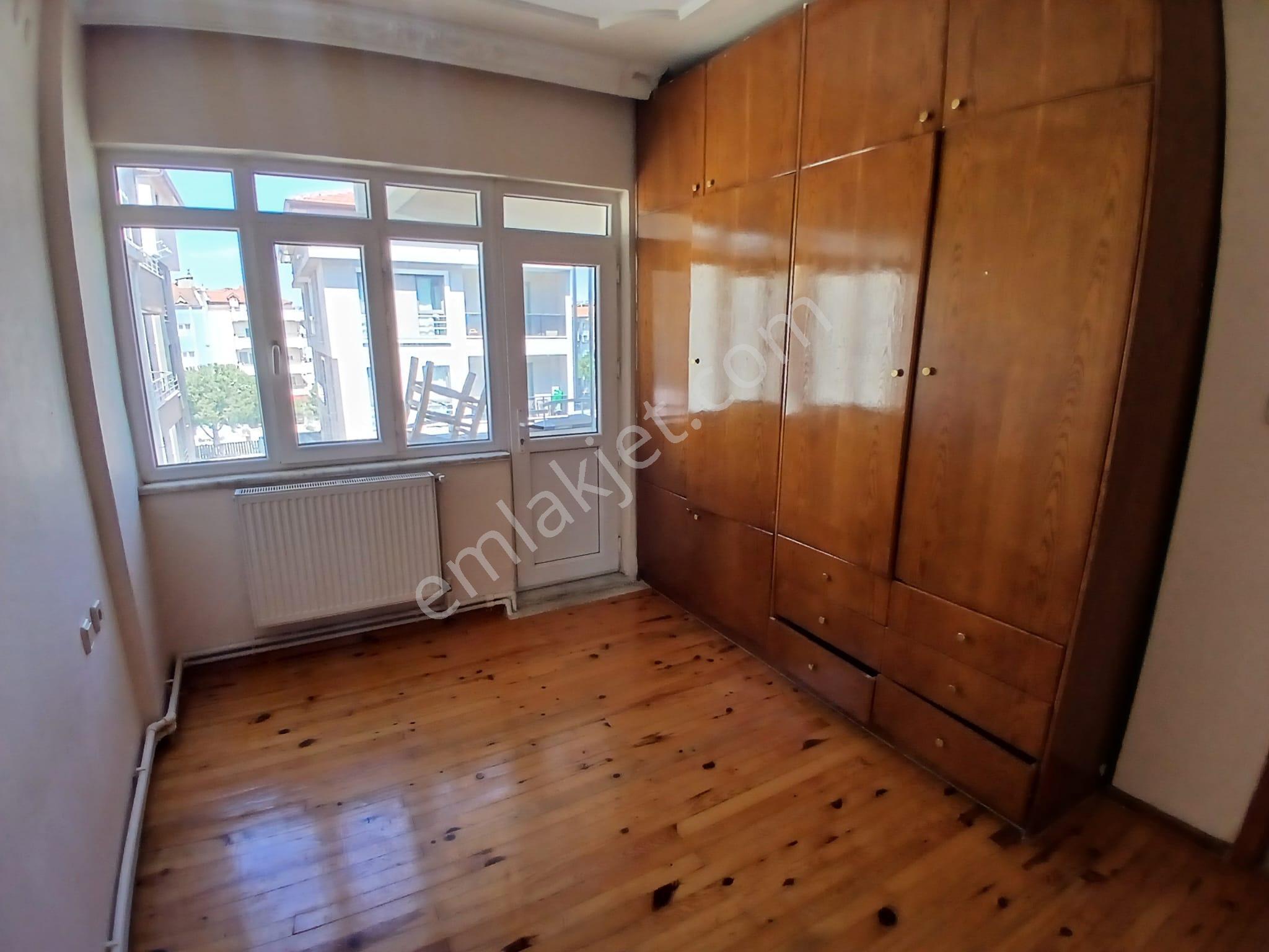 Ender Uysal Gayrimenkulden Kınıklıda 2+1 Geniş Kiralık Arakat Daire.. - Görsel 7