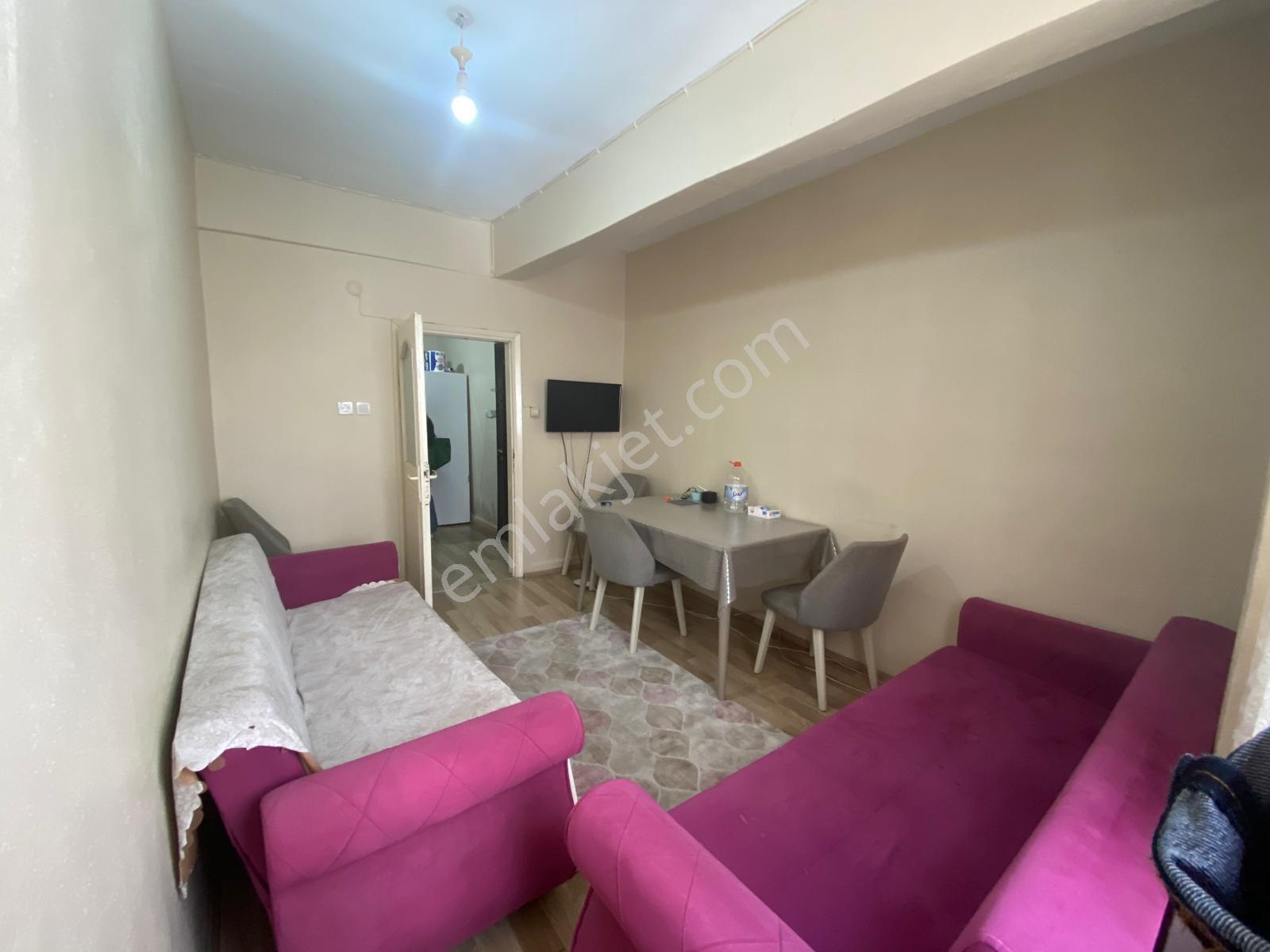 Esenler Davutpaşa Atatürk Caddesinde 2+1/80m2/yüksek Giriş Satılık Da,re - Görsel 2