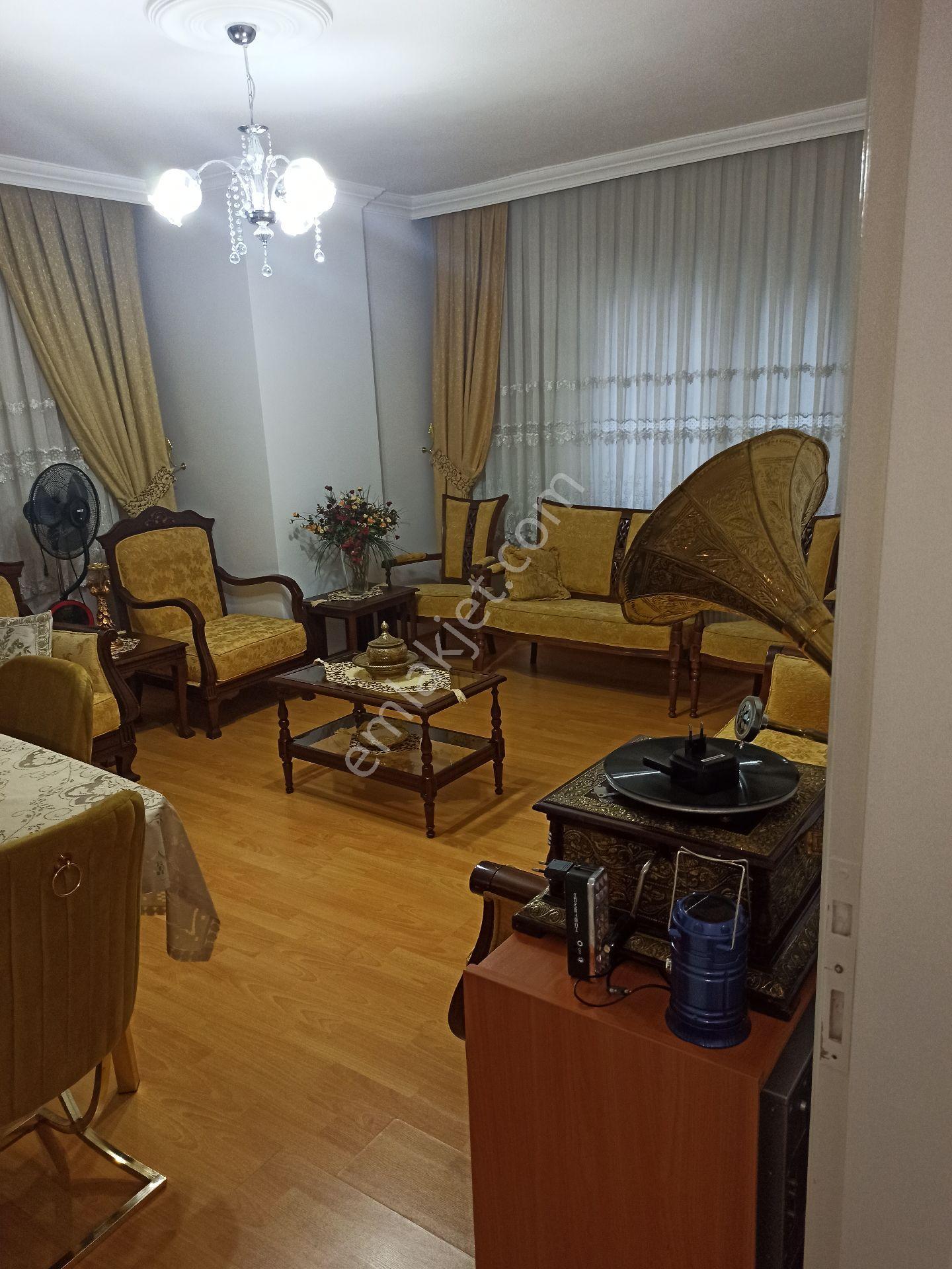 🎁 İlk Ve Tek Sahibinden Satılık Taş Gibi Sağlam Ara Kat Daire 🎁 - Görsel 4