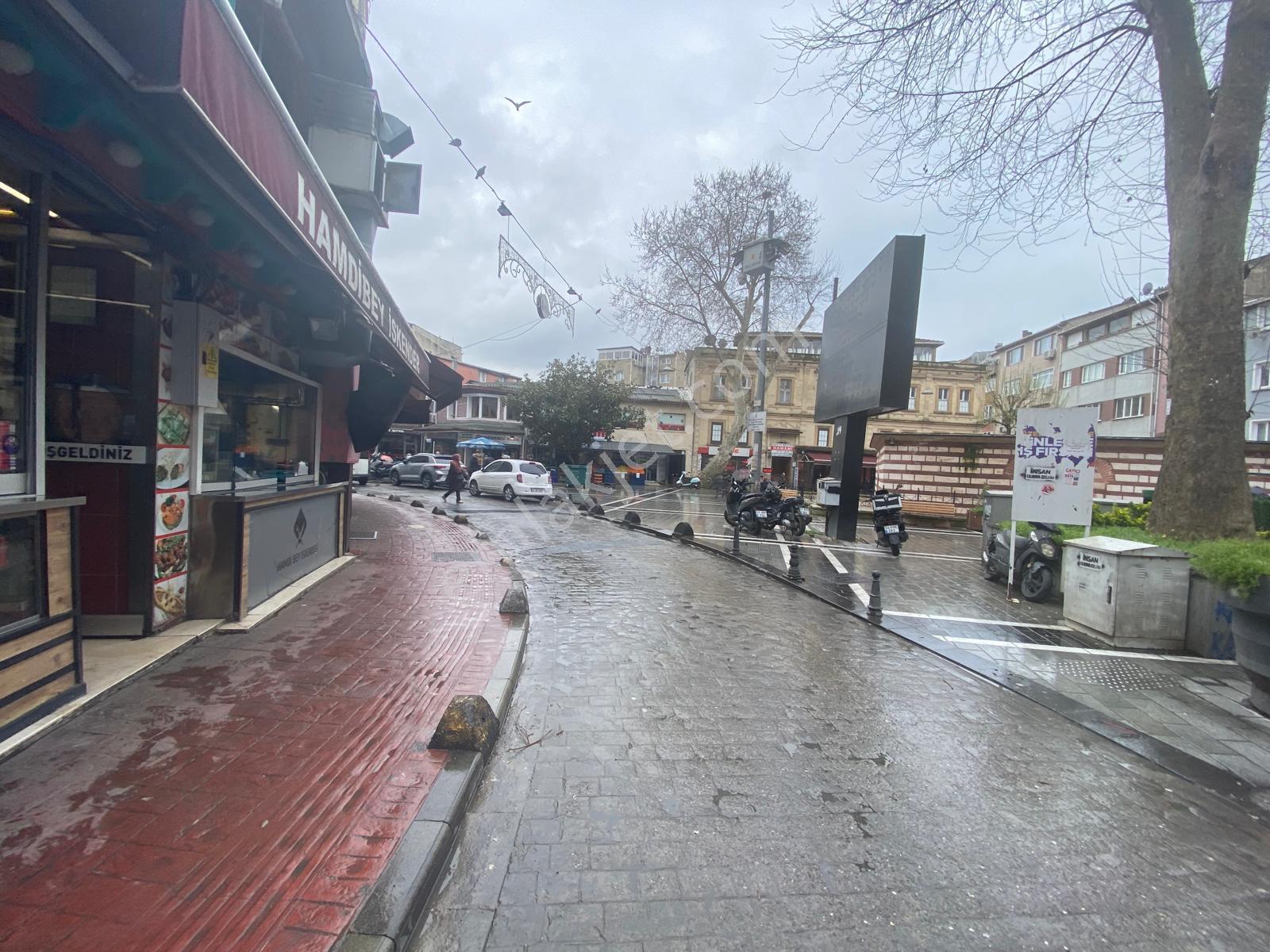 Beyoğlunda Kızılay Meydanına 1dakika Mesafede Kasımpaşa Küçük Piyale Mahalesinde Satılık Bina - Görsel 8