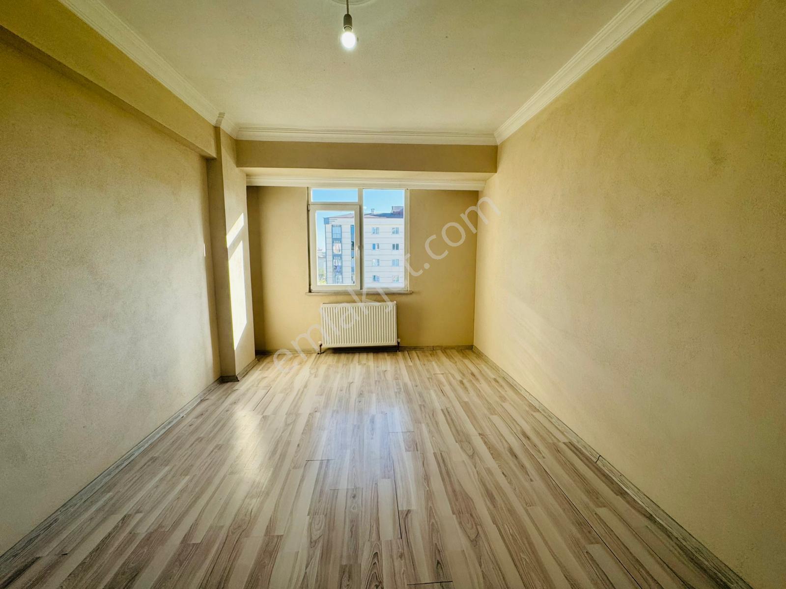 Merpa Emlak'tan Bağlık Mah'de Kiralık Kombili Cam Balkon Öncephe 2+1 - Görsel 5